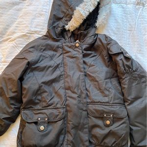 Girls size 8 Spyder ski jacket grey black